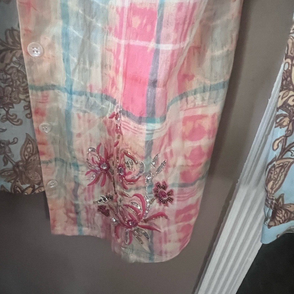 Soft Surroundings Floral Patchwork Button-Up Shir… - image 4